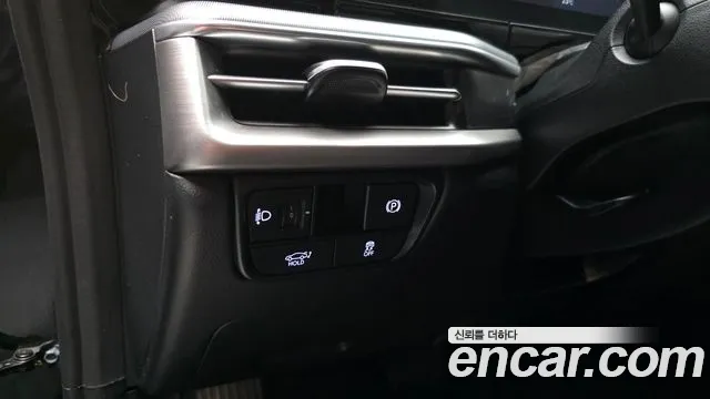 Hyundai Grandeur GN7 — Фото автомобиля 25