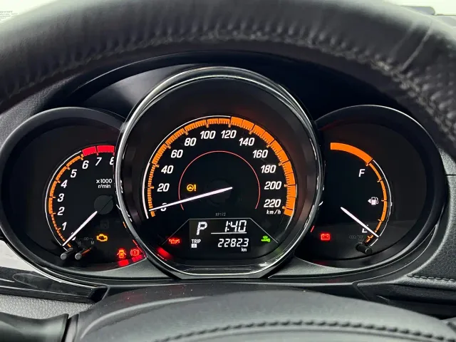 Toyota YARiS L Zhi Xuan — Фото автомобиля 12