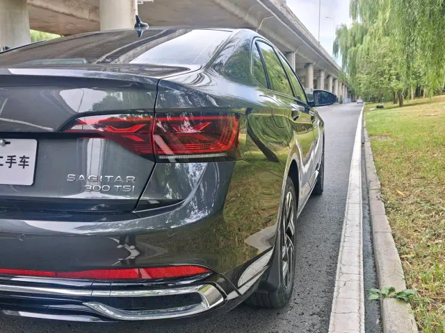 Volkswagen Sagitar — Фото автомобиля 25