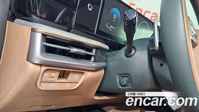 Hyundai Grandeur GN7 — Фото автомобиля 27