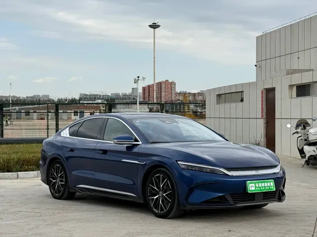 BYD Han — Фото автомобиля 3