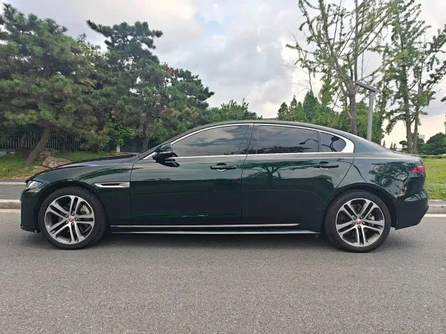 Jaguar XEL — Фото автомобиля 2