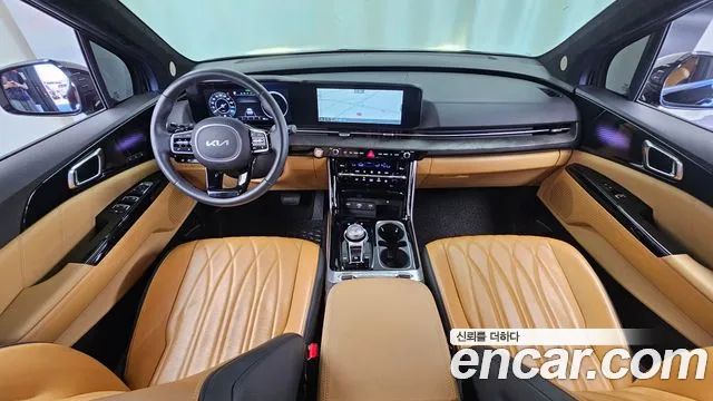 Kia Carnival Generation 4 — Фото автомобиля 10