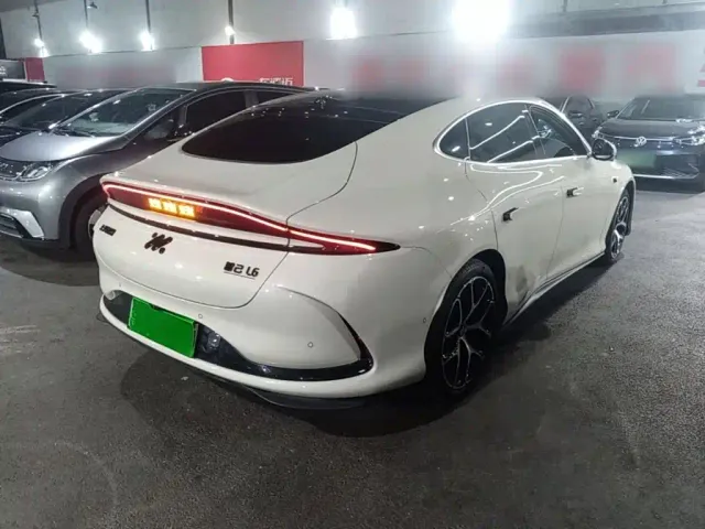 IM Motors L6 — Фото автомобиля 6