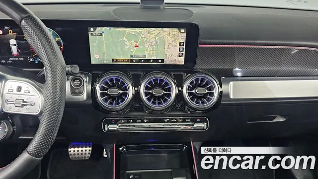 Mercedes-Benz GLB-Class — Фото автомобиля 12