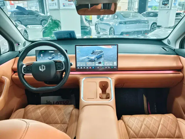 Leapmotor C16 — Фото автомобиля 7