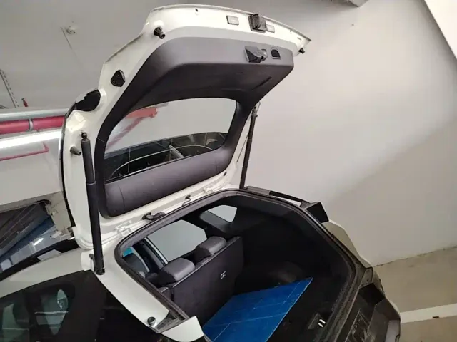 Hyundai ELEXIO — Фото автомобиля 18