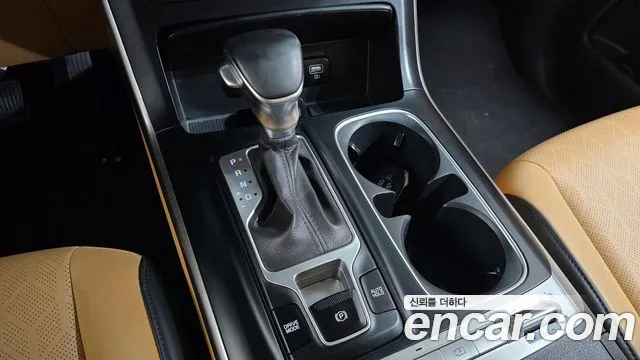 Kia Canival Carnival 4 поколение Бензин 11 мест Prestige — Фото автомобиля 9