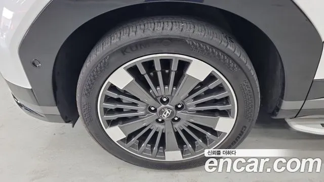 Hyundai Santa Fe MX5 — Фото автомобиля 5