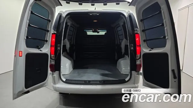 Hyundai Staria Новый Staria L3.5 Карго 3 места — Фото автомобиля 25