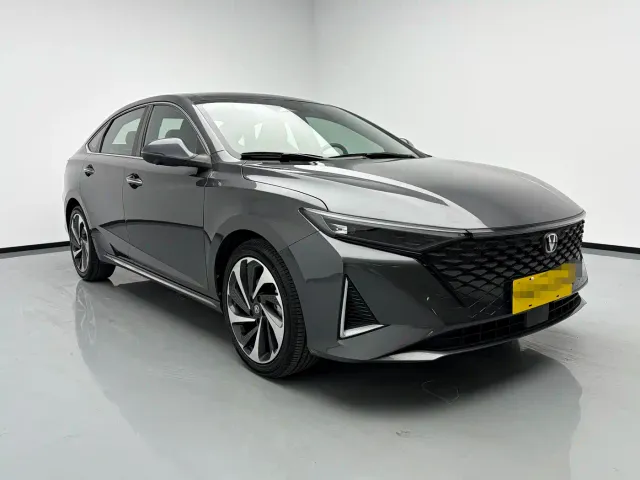 Changan Raeton Plus — Фото автомобиля 3