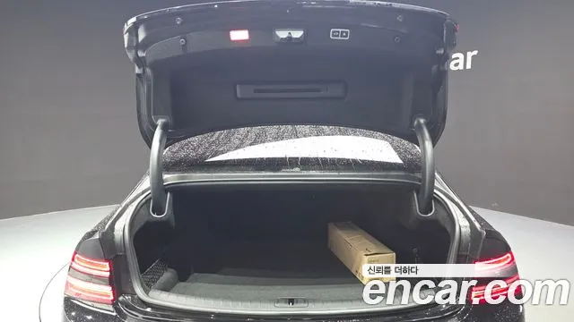 Genesis G80 Бензин 2.5 турбо AWD — Фото автомобиля 20