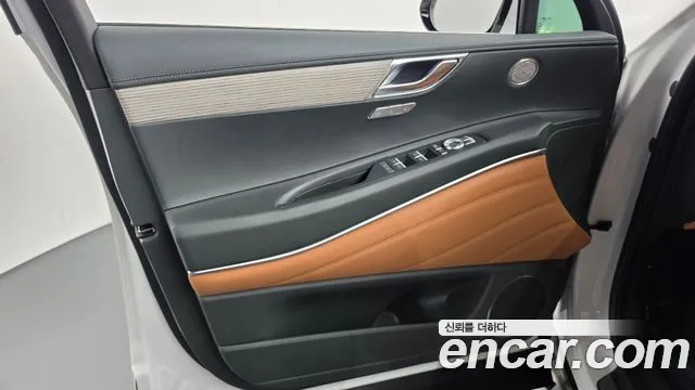 Genesis GV80 — Фото автомобиля 13