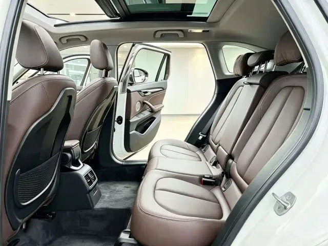 BMW X1 — Фото автомобиля 9