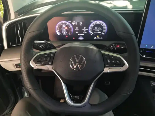 Volkswagen Talagon — Фото автомобиля 15
