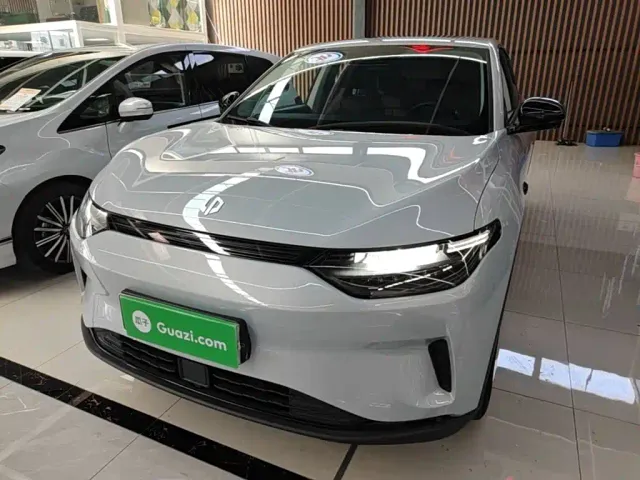 Фотография автомобиля — Leapmotor C11