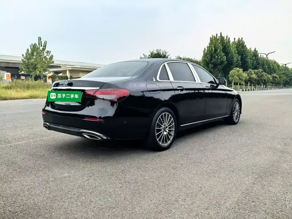 Mercedes-Benz Mercedes-Benz E-Class 2023 Facelift E 260 L — Фото автомобиля 6