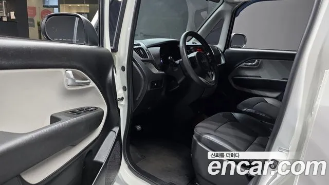 Kia RAY Новый Ray Фургон — Фото автомобиля 10