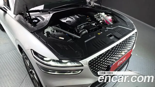 Genesis GV70 — Фото автомобиля 6