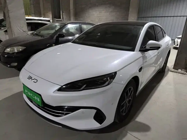Фотография автомобиля — BYD Seal 06
