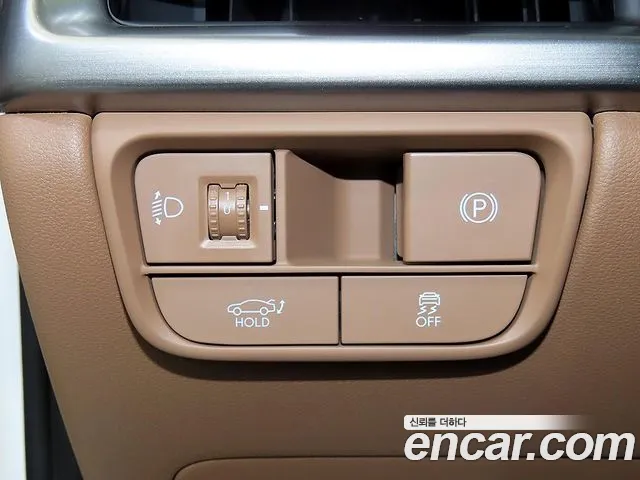 Hyundai Grandeur GN7 — Фото автомобиля 14