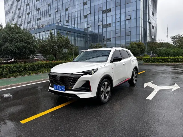 Changan CS55 Plus — Фото автомобиля 3