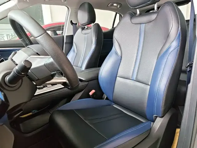 GAC Trumpchi GS3 — Фото автомобиля 14