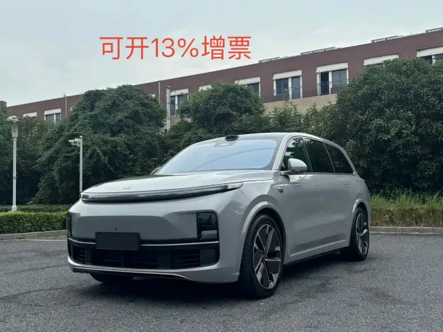 Фотография автомобиля — Li Auto L9