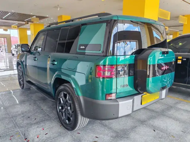 BYD FangChengBao Titanium 7 — Фото автомобиля 4