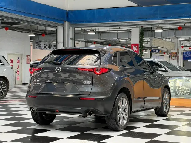 Mazda CX-30 — Фото автомобиля 18