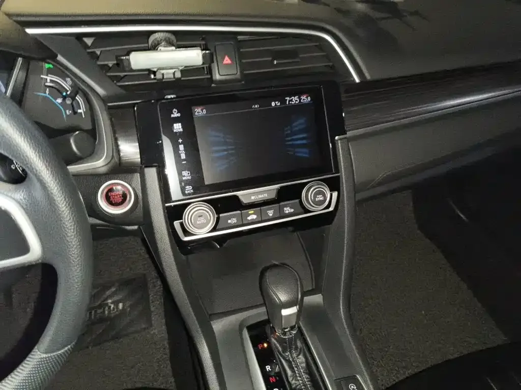 Honda Civic 2019 220TURBO CVT Jingdong Edition China VI — Фото автомобиля 9
