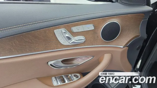 Mercedes-Benz E-Class W213 — Фото автомобиля 29