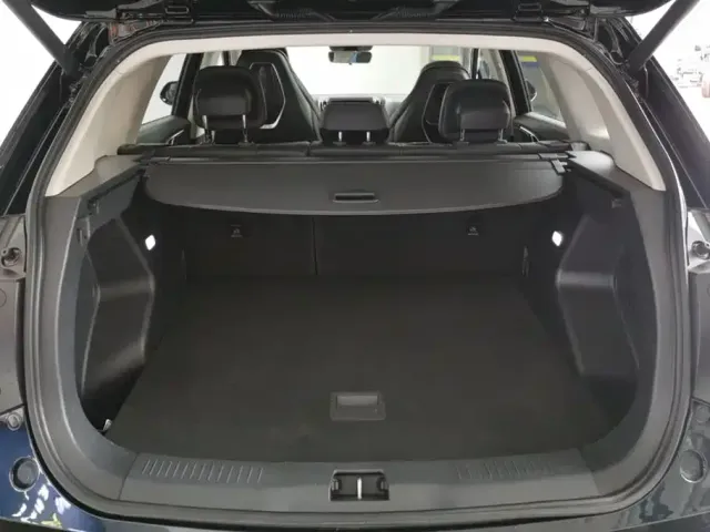 Hongqi Hongqi HS3 2023 1.5T 2WD Virtue Edition — Фото автомобиля 4