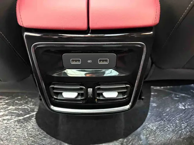 Jetour X70 Plus — Фото автомобиля 11