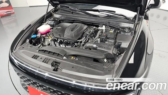 Hyundai Grandeur Grandeur (GN7) 2.5 Бензин 2WD — Фото автомобиля 6