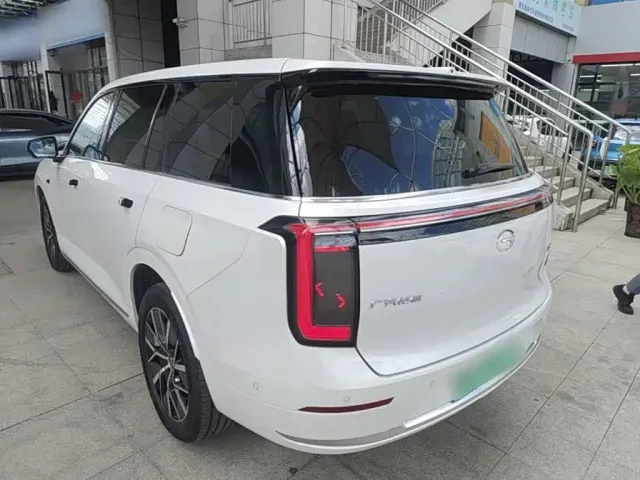 GAC Trumpchi Xiangwang S9 — Фото автомобиля 22