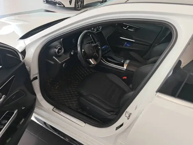 Mercedes-Benz C-Class — Фото автомобиля 15