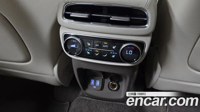 Genesis GV80 2.5T Бензин 2WD — Фото автомобиля 28