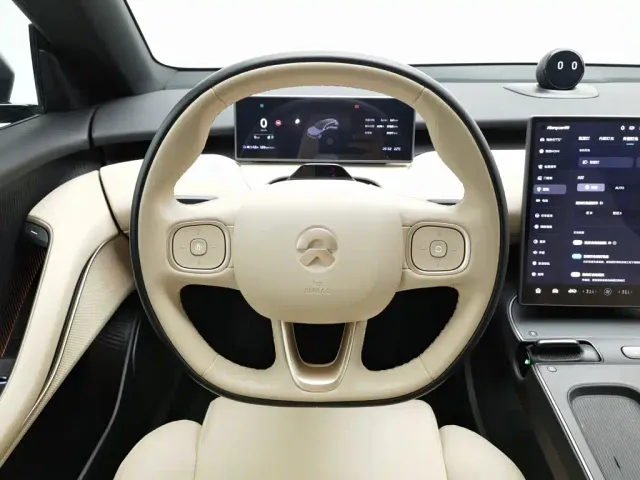 Nio ET5 Touring — Фото автомобиля 11
