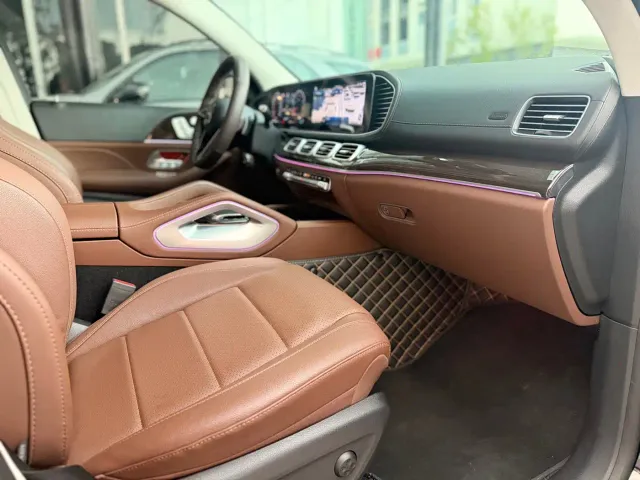 Mercedes-Benz GLE-Class — Фото автомобиля 25
