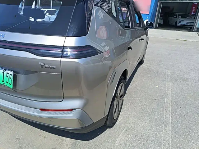 GAC Aion Y — Фото автомобиля 23