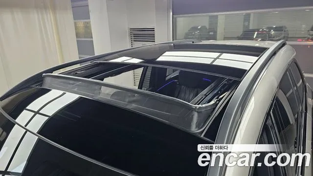 Mercedes-Benz GLS-Class — Фото автомобиля 19