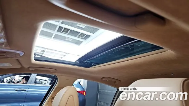 Genesis G70 — Фото автомобиля 19