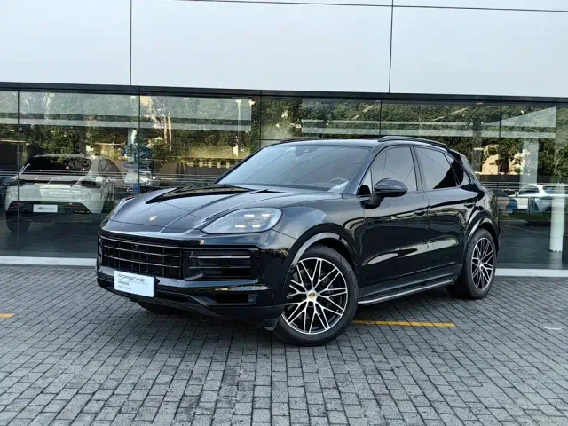 Фотография автомобиля — Porsche Cayenne