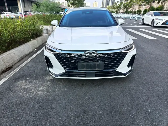 Chery Arrizo 8 — Фото автомобиля 3