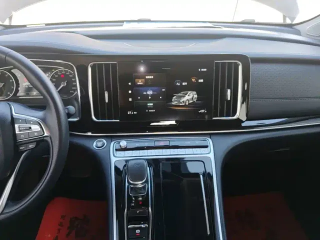 GAC Trumpchi M8 — Фото автомобиля 12