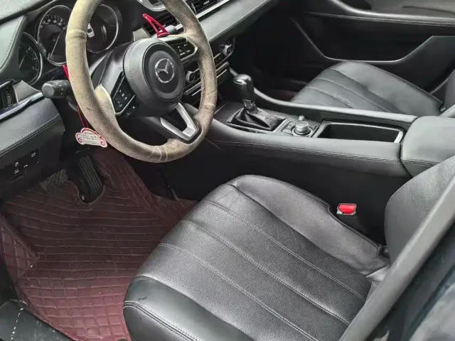 Mazda Atenza — Фото автомобиля 4