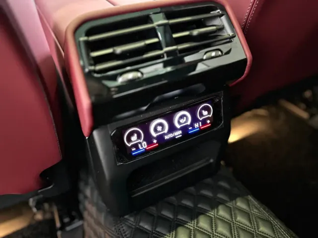 BMW 5 Series — Фото автомобиля 15