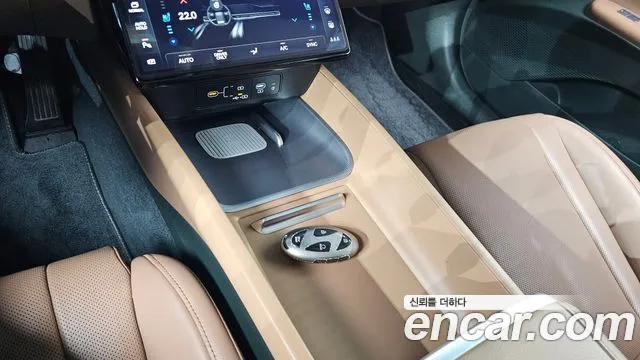 Hyundai Grandeur GN7 — Фото автомобиля 25
