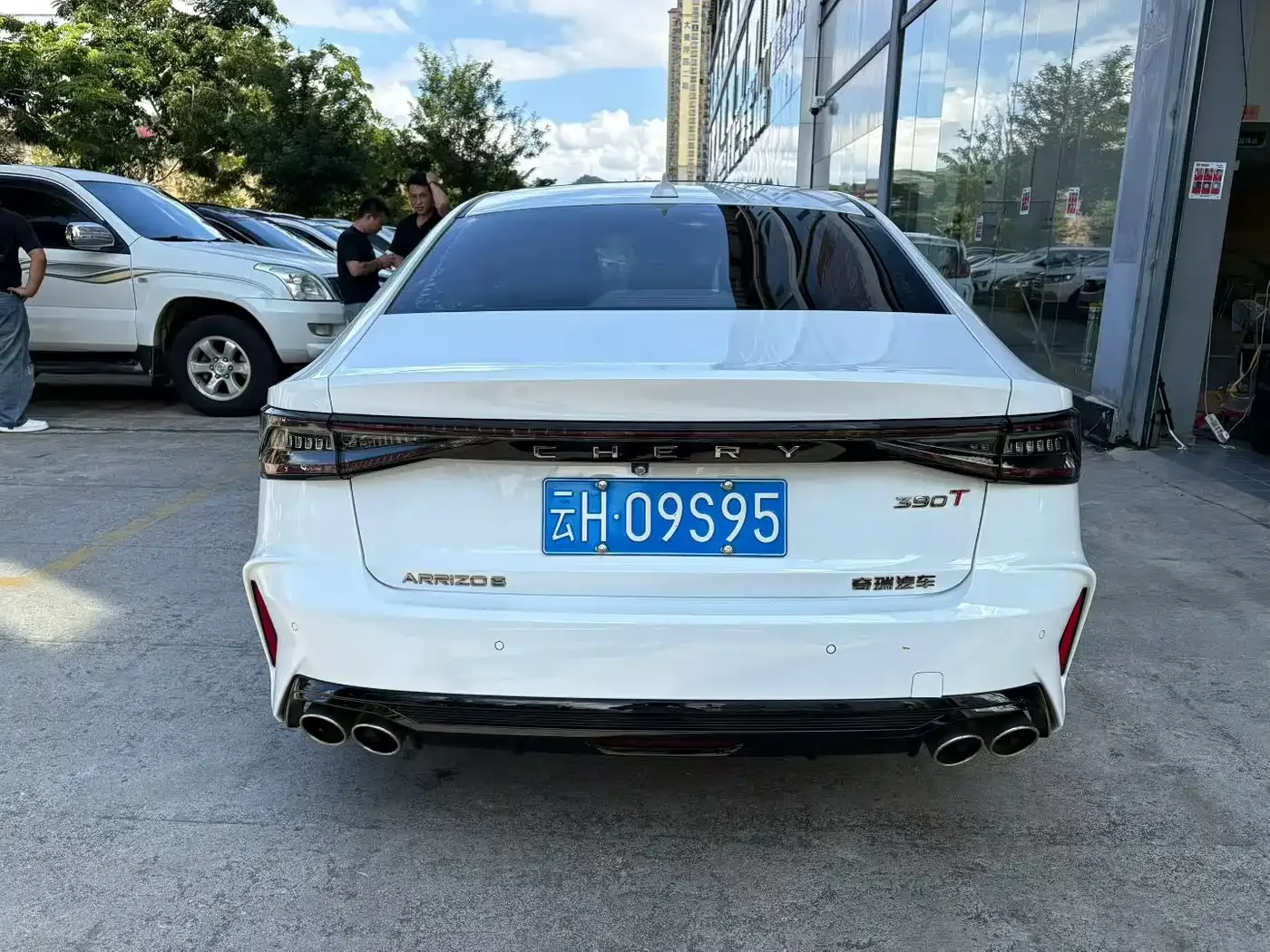 Chery Arrizo 8 2023 Model High Energy Edition 2.0T DCT Power — Фото автомобиля 8